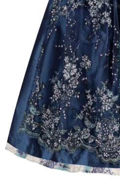 Midi Dirndl 65 Cm Creme Blau Zauberelfe 012138 10 Midi Dirndl 65 Cm Creme Blau Zauberelfe 012138 -Modegeschäft astrid soell midi dirndl 65cm creme blau zauberelfe 012138 5 1200x1200