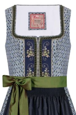 Midi Dirndl 65 Cm Hellblau Gemustert Dunkelblau Elena 006919 8 Midi Dirndl 65 Cm Hellblau Gemustert Dunkelblau Elena 006919 -Modegeschäft moser midi dirndl 65 cm hellblau gemustert dunkelblau elena 006919 3 1200x1200