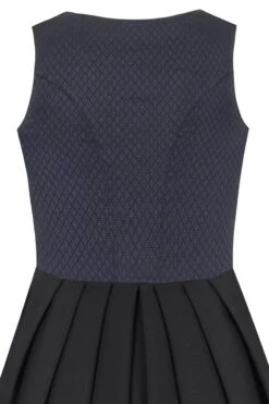 Midi Dirndl 70 Cm Gastro Dunkelblau Schwarz Stretch Emma 014193 -Modegeschäft moser midi dirndl 70cm gastro dunkelblau schwarz stretch emma 014193 4 1200x1200